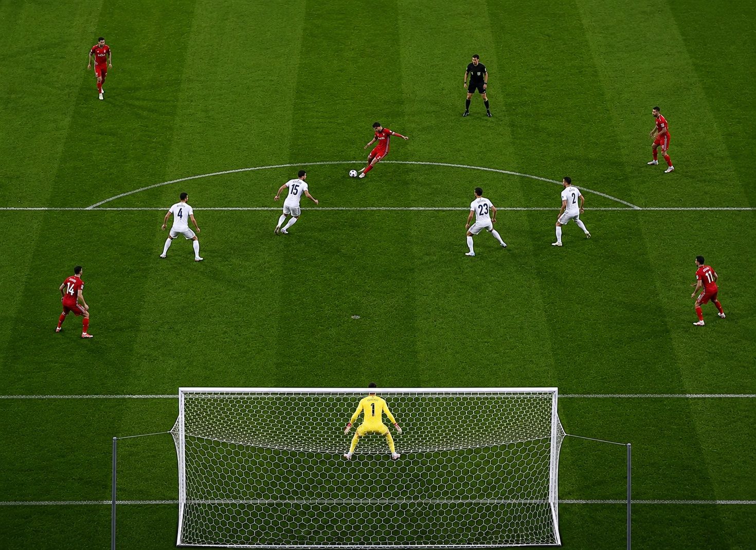 AI-tracked football match highlight